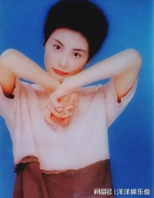 王菲20岁照片,王菲20岁青涩时光